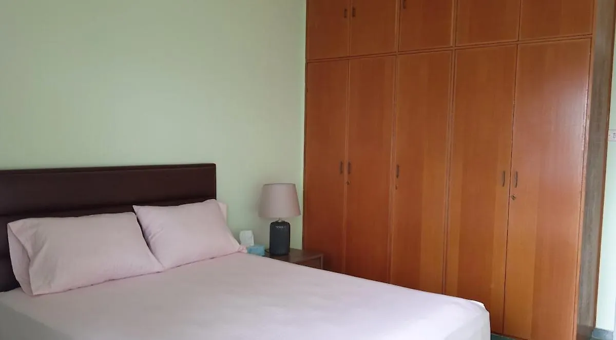 Enjoy Sunrise At Spacious 3Br Flat By The Seafront Voroklini Apartmán